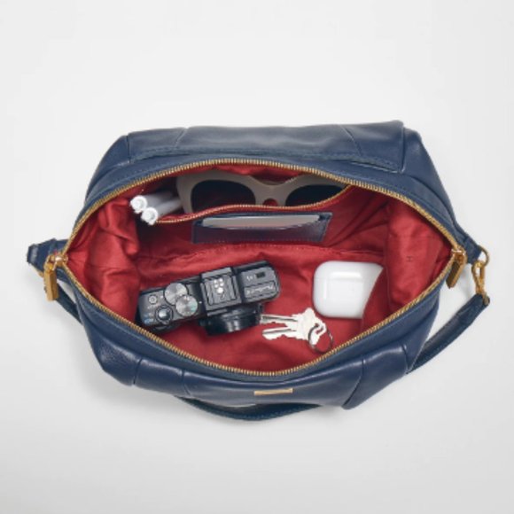 Hammitt MORGAN Blue Pebbled Leather Crossbody Bag NWT - Picture 10 of 13